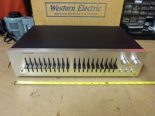 Marantz EQ580F Graphic Equalizer Spectrum Analyzer Silver AC100V