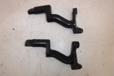 2001 VICTORY V92C REAR PASSENGER FOOT STEP PEG FLOOR BOARD MOUNT SET LEFT RIGHT