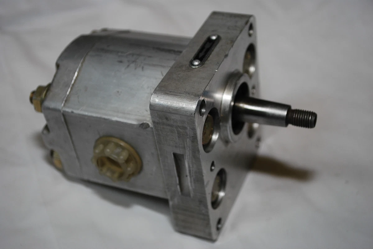 DDR Orsta Hydraulic Pump TGL 37069 Type 2,5-20.0-110 | eBay