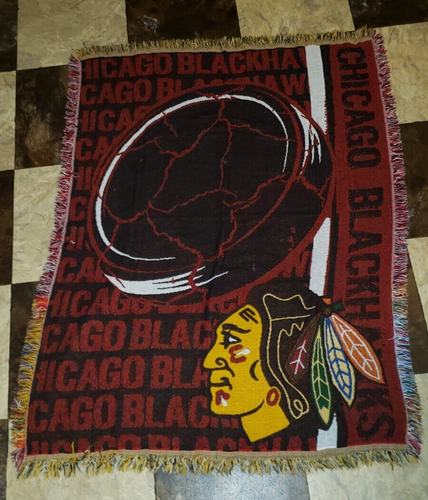 Vintage Chicago Blackhawks Tapestry Blanket Throw Northwest Hockey Sports NHL - Picture 12 of 12