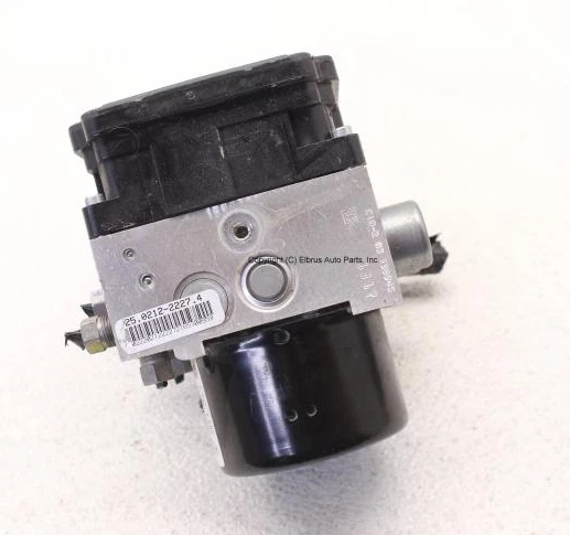 Conjunto de bomba de freno antibloqueo Dodge Journey 2014-2019 ABS Foto 2 de 3