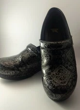 Dansko 41 Black Silver Pro XP Work Nursing Clogs