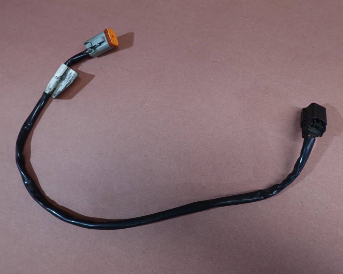 2009-2013 Harley Street Glide CVO FLHXSE2 Antenna Wire