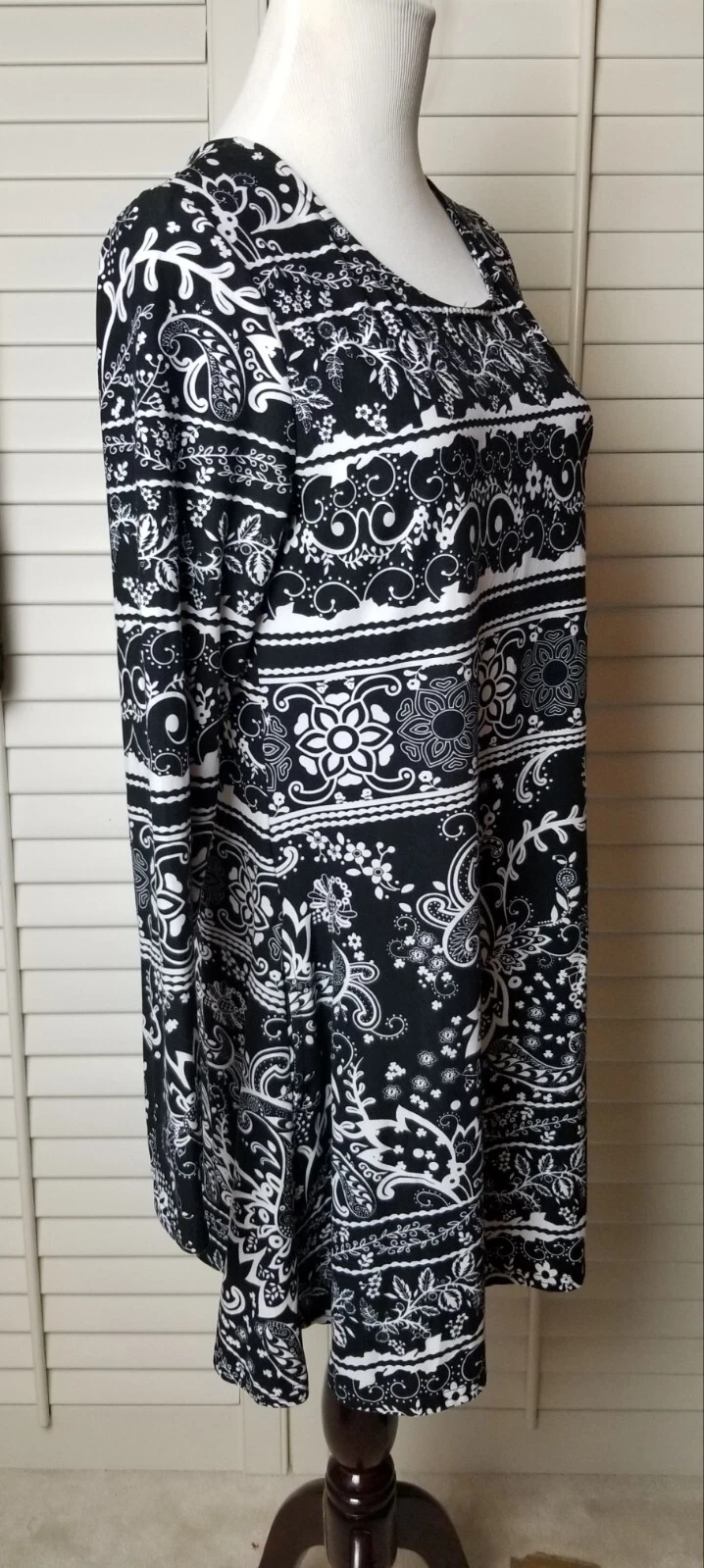 VETEMENTS Top tunica mini abito Lildy stampato con tasche swing nero bianco Vines taglia S M