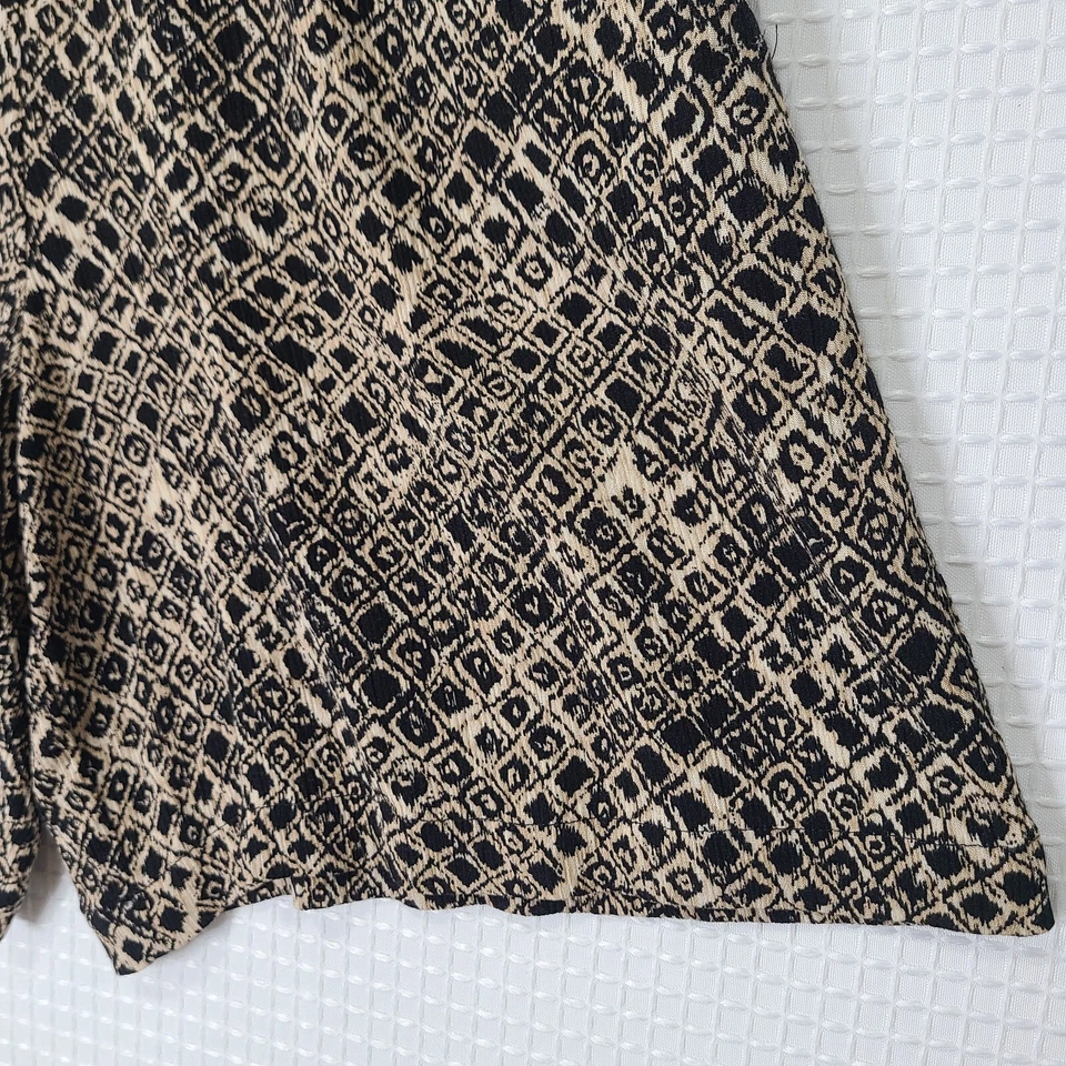 Vtg GUC Koret Womens Est. Small Brown Abstract Diamond Pattern Relaxed Shorts - Image 3 of 4