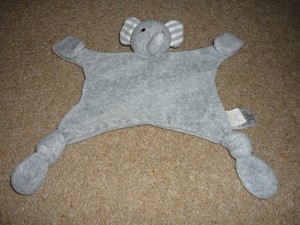 soother saver comforter