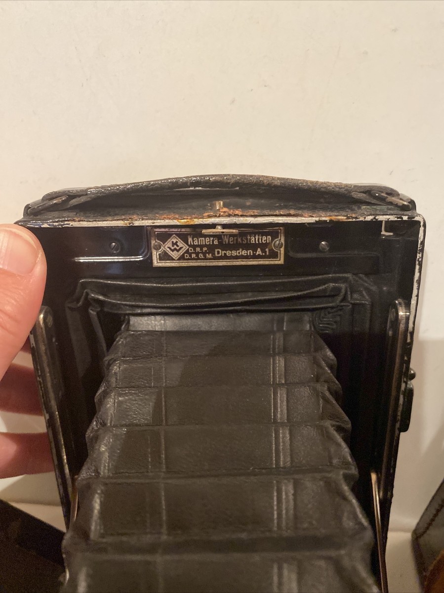 Antique Kamera Werkstatten Dresden A1 folding camera With Carl