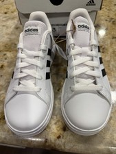 Adidas Grand Court 2 K; Black On White Kids Size 3Y. Brand NEW NEVER TRIED ON