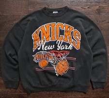 New York Knicks Collecting and Fan Guide 4