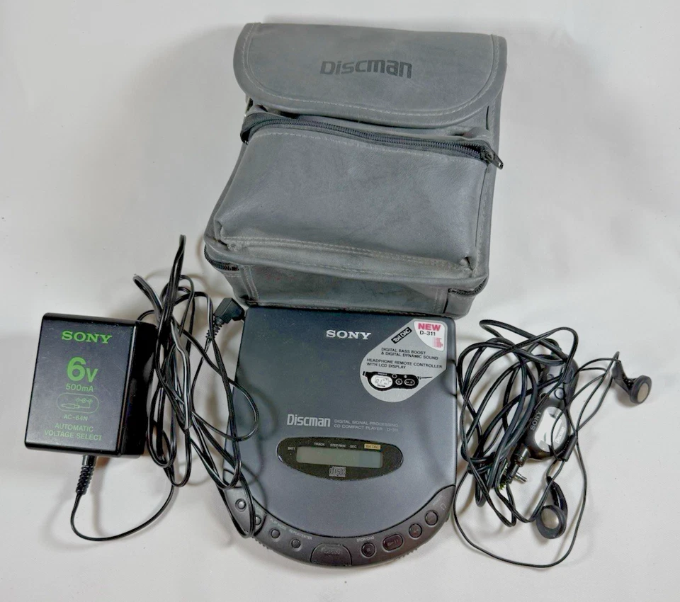 Vintage Sony Discman CD Player D-311 mit RM-DM4L Fernbedienung, Netzteil und Koffer