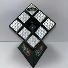 RUBIK'S Cube Revolution 2008 Titanium Edition 6 Electronic Games Tested
