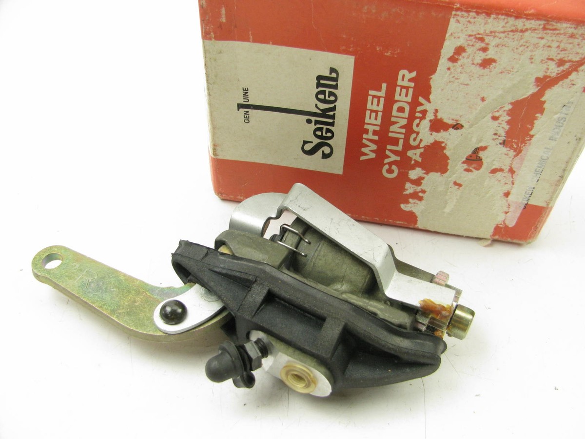 44100-N3001 Tokico Right Rear Brake Wheel Cylinder For Datsun 240Z