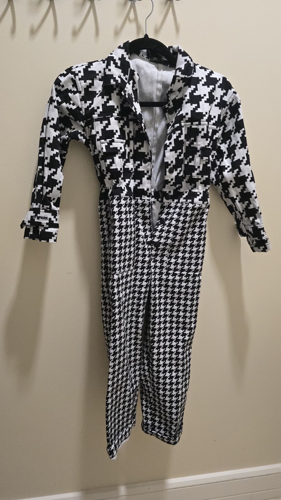 Seller photo, eBay