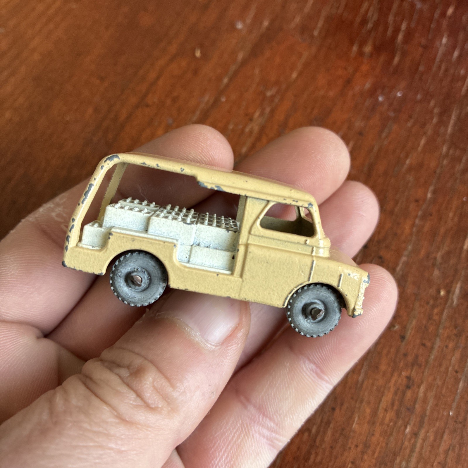 1956 MOKO Lesney Matchbox No.29 'BEDFORD MILK FLOAT'- Metal wheels