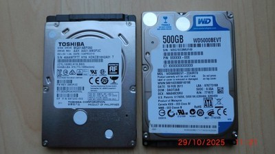 2,5'' Festplatten 2x 500GB - WD5000BEVT SATA II + Toshiba MQ01ABF050  SATA II
