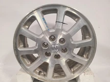 Used Wheel fits: 2006 Buick Terraza 17x6-1/2 aluminum 10 spoke brushed opt N85 G