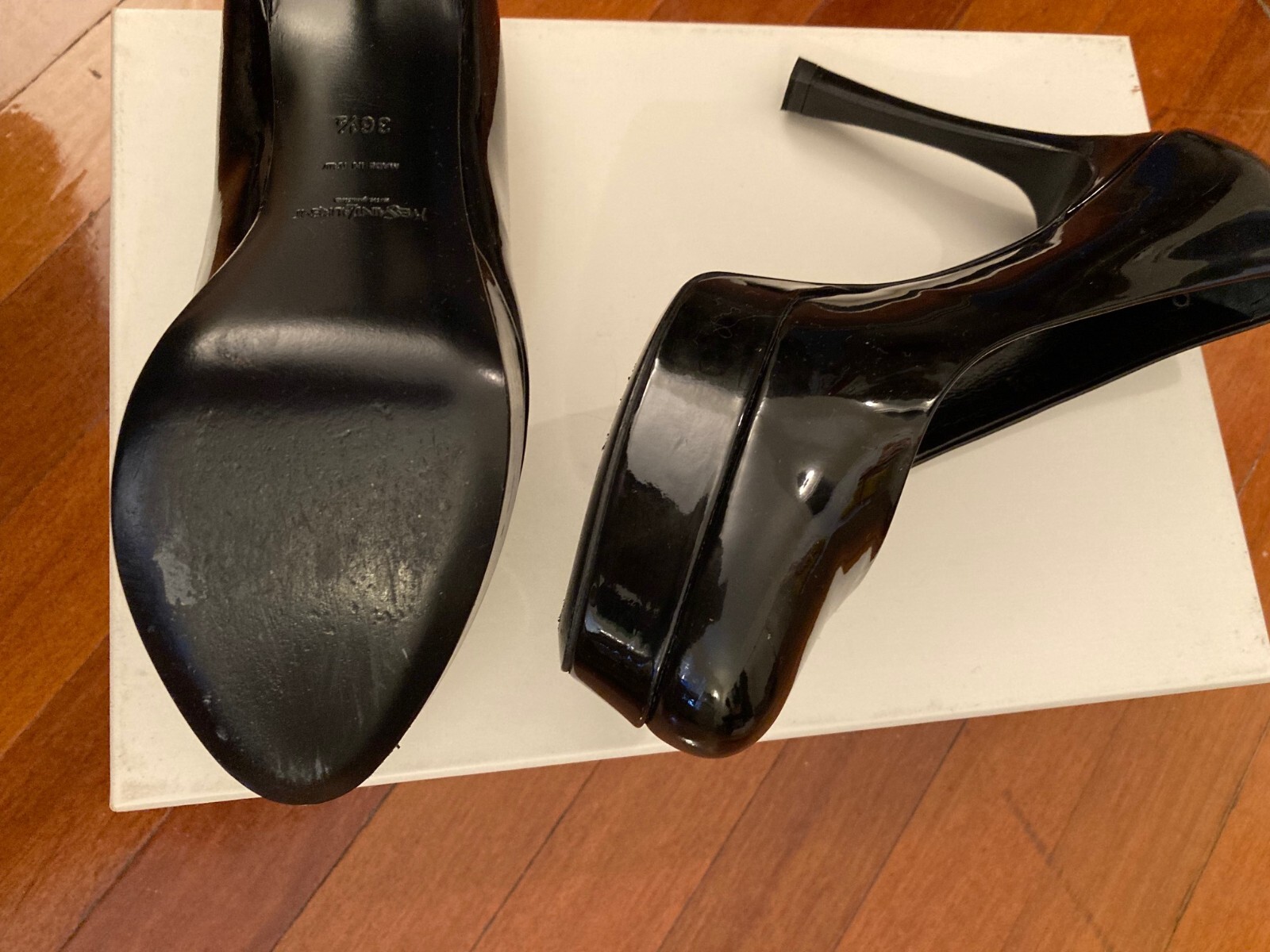 SAINT LAURENT Décolleté a stiletto YSL Gisele 80 nere con plateau brevettato taglia 36 1 2 Made in Italy