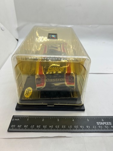 2000 Revell Collection Casey Atwood #27 Castrol GTX 1/24 Nascar Diecast - Picture 4 of 11