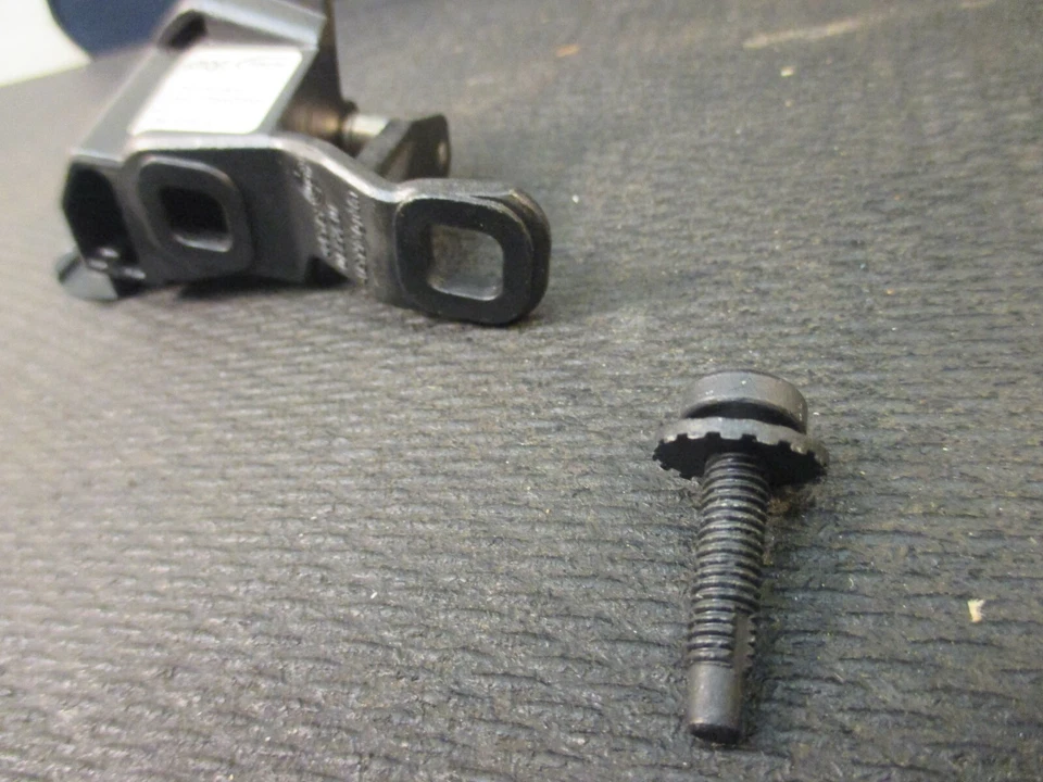 Smart Fortwo Cabrio 2008 pasajero derecho convertible techo delantero + pernos Foto 4 de 4