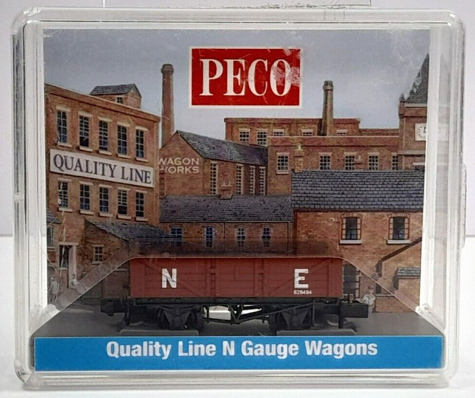 PECO Quality Line N Gauge Wagons NR40E 10' 5 Plank Mineral Wagon LNER Red Oxide