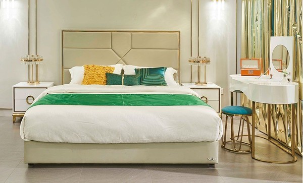 Bett 2X Nachttisch 3Tlg. Schlafzimmer Set Design Luxus Schlafzimmer Komplett-image