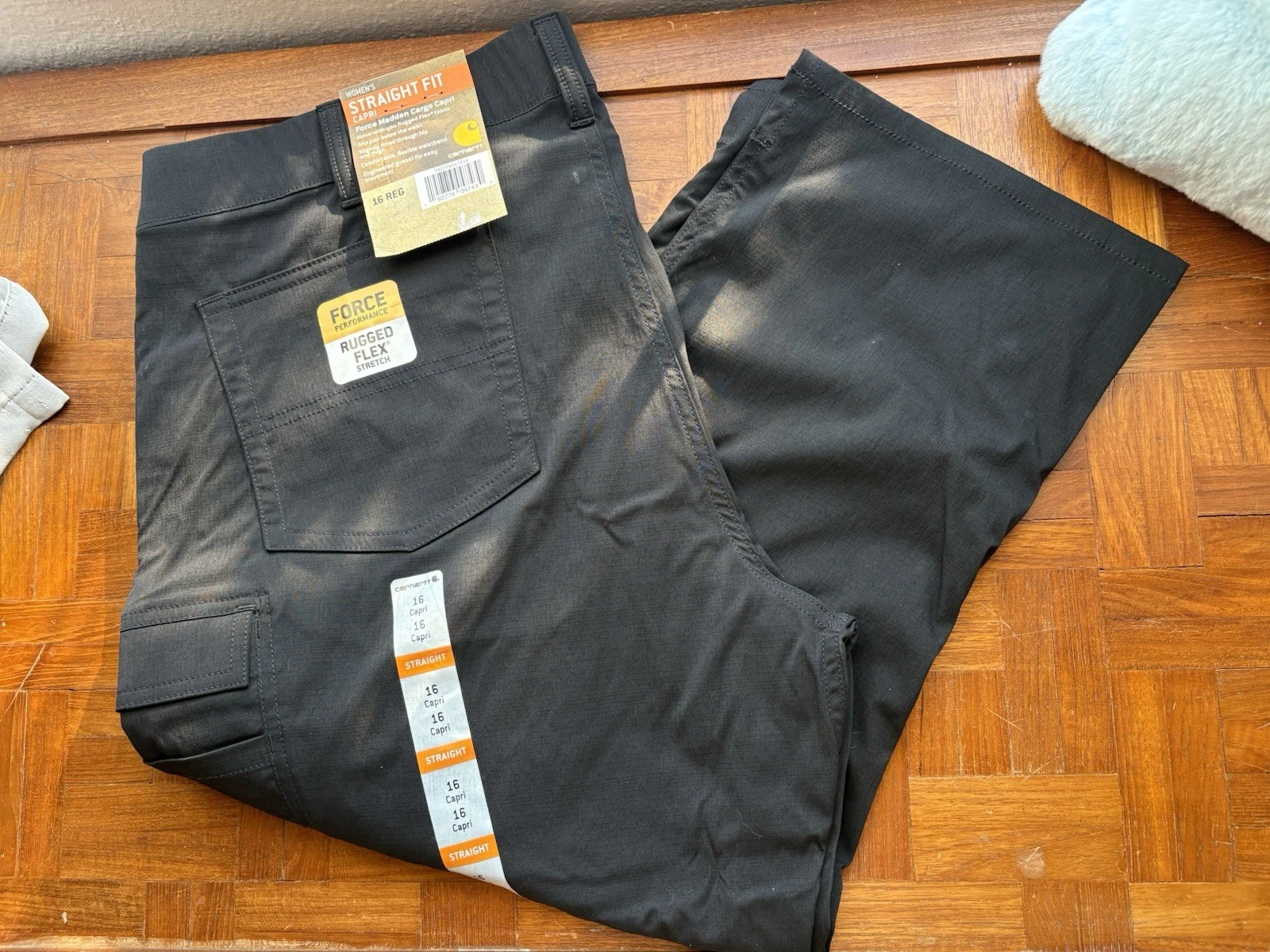 Carhartt Womens Black Capris Cargo Pants 16