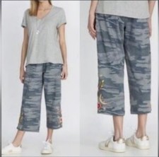 Johnny Was Lissa Cropped Embroidered Camo Wide Leg Pants Gray Casual Size S