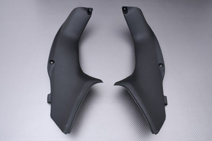 Plastiques écopes Honda CBR 900RR pour remplacer carénage réservoir endommagé