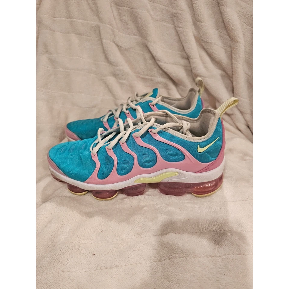 Nike Air Max VaporMax Plus Teal Pink Womens Sneakers Size 8 Shoes - Image 3 of 4