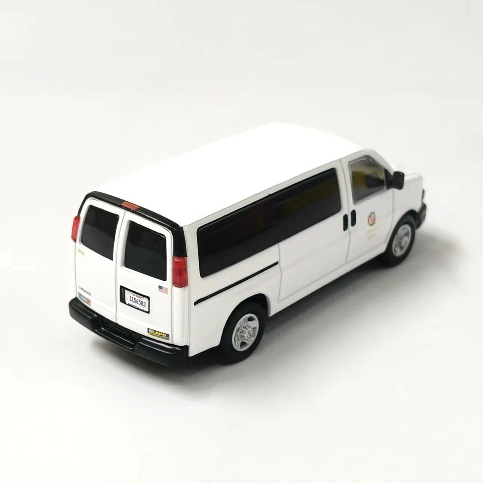 Modelo diecast furgoneta blanca Chevy Express - aleación detallada coleccionable Foto 4 de 4