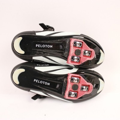 Chaussures de cyclisme Peloton taille 40 femme US 9 homme 7 noir