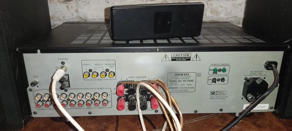 ONKYO TX-7830 Receiver mit Fernbedienung. - Bild 4 von 4