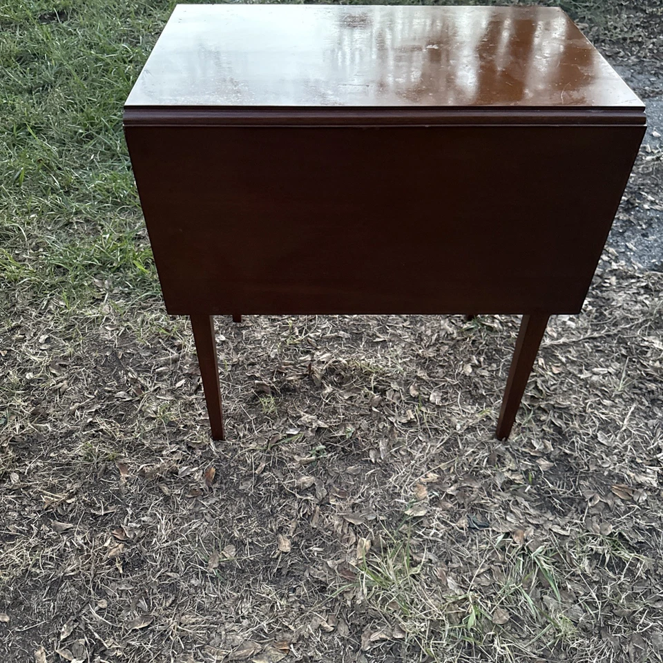 Mesa auxiliar vintage hoja caída Foto 4 de 4