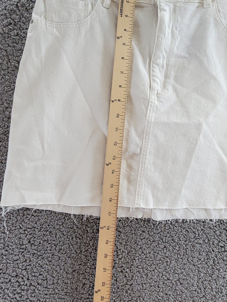 DL1961 Asra Classic Skirt Women's 30 White Raw Hem Pockets DL1961 Asra Classic Skirt Women's 30 White Raw Hem Pockets