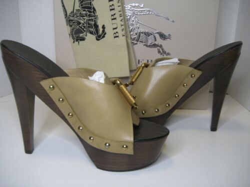 $495 NUEVO Burberry US 7.5 EU 38 Bronceado Trinchera Gran Tamaño Hebilla Zuecos Sandalias Zapatos BX - Imagen 3 de 10