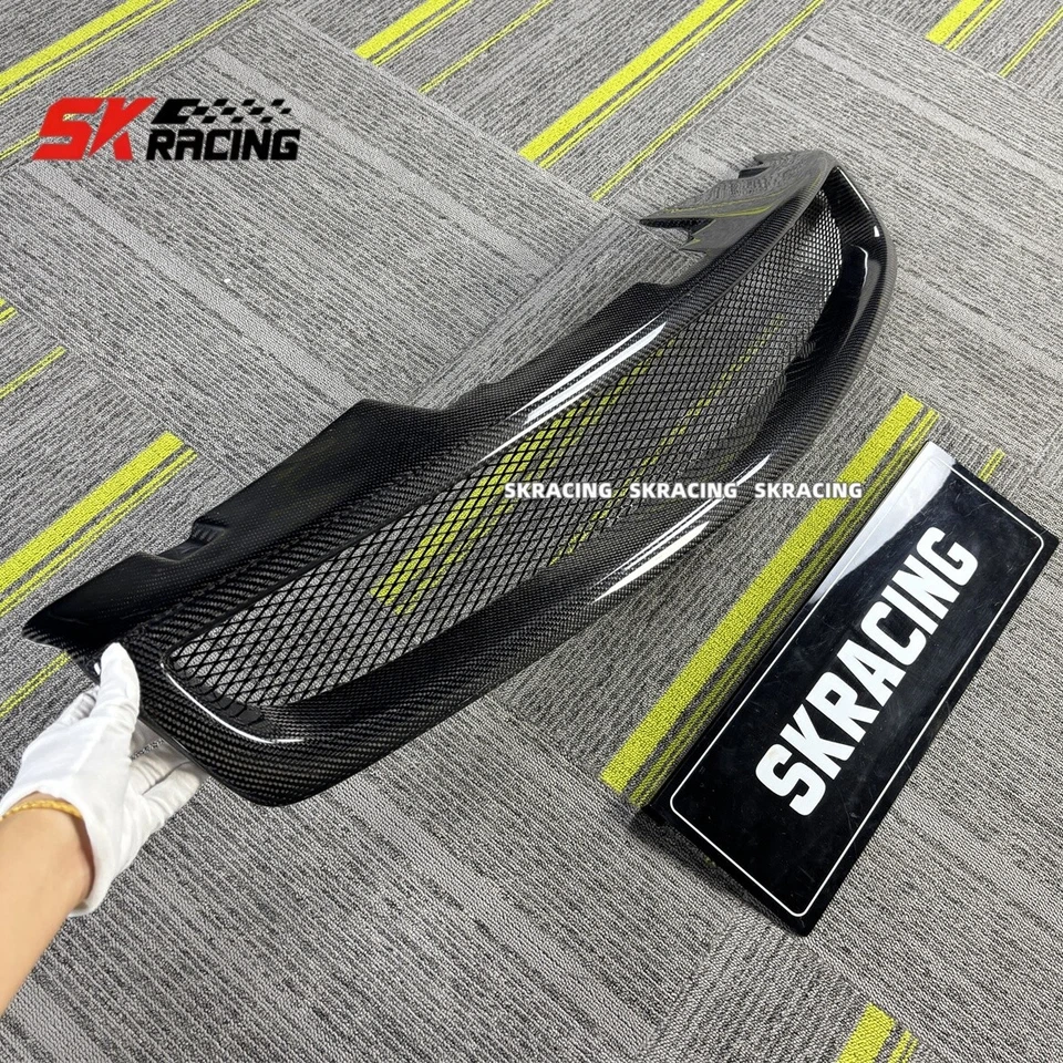 Parachoques delantero parrilla central de fibra de carbono para Infiniti G35 350GT 2005-2006 sedán Foto 2 de 4