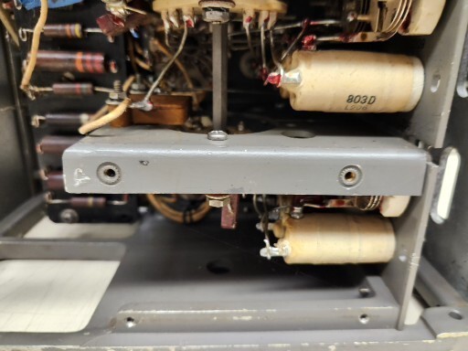 CIH-46159-A,  HAMILTON RADIO CORP,  UNIT OF TCS-6, NAVY RADIO RECIEVER