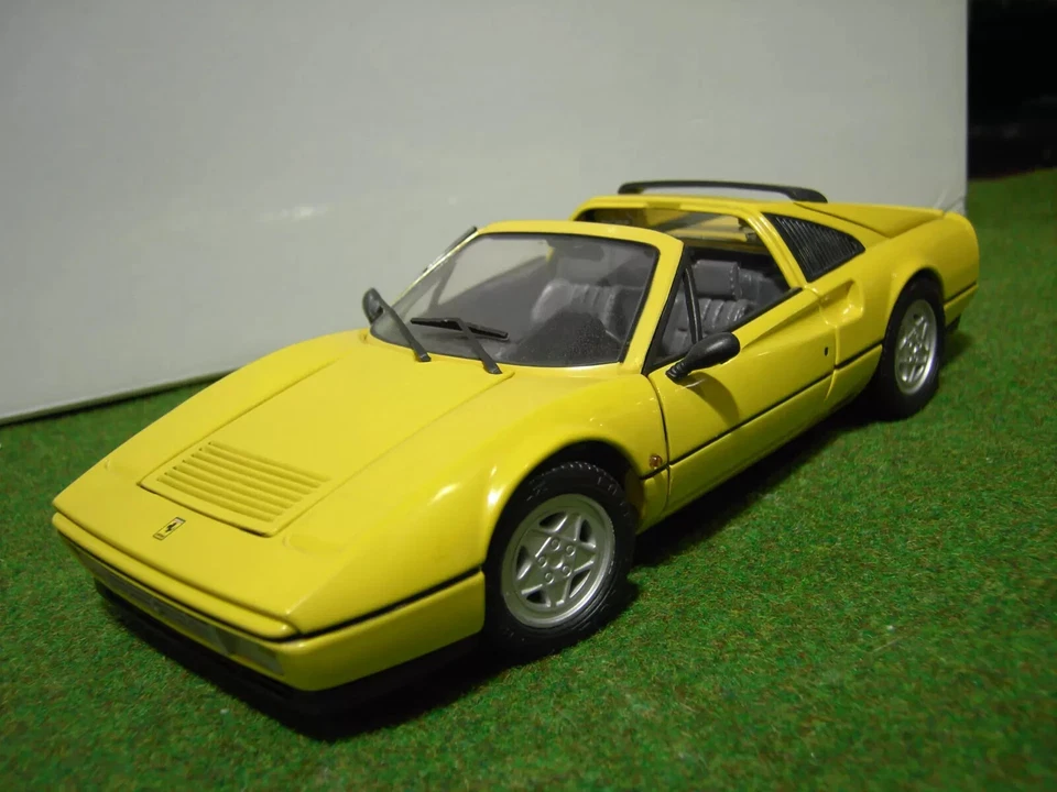 FERRARI 328 GTS jaune open échelle 1/18 de ANSON voiture miniature de collection - Photo 1/1