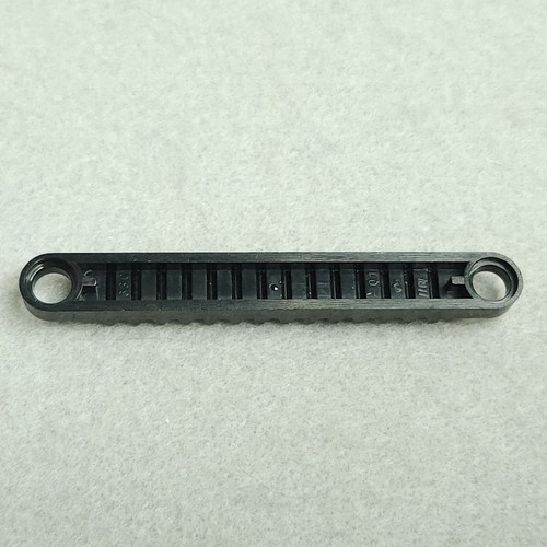 LEGO Part 6630 Technic Gear Rack 1 x 8 with Holes CHOOSE Color and QTY - Picture 5 of 5