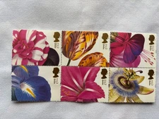Royal Mail Mint Stamps 6 First Class Greetings Stamps Flower Bouquet