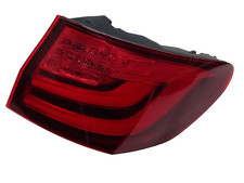 BMW 5er F11 Touring Rückleuchte LED Heckleuchte Seitenwand Außen rechts 7203234
