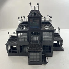 YANKEE CANDLE HAUNTED HOUSE TEA LIGHT METAL MANSION HOUSE