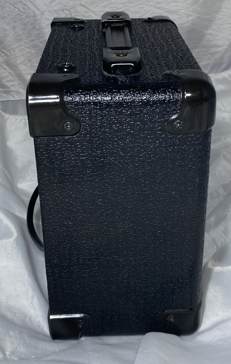 Picture 4 of 6