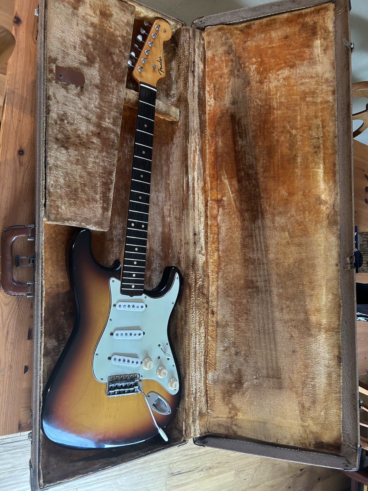 1961 Fender Stratocaster Vintage Sunburst Re-Fin Killer Slab Board Player
