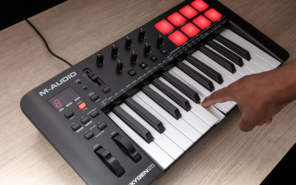 Clavier midi M-audio oxygen24 beatmaking - Photo 1/2