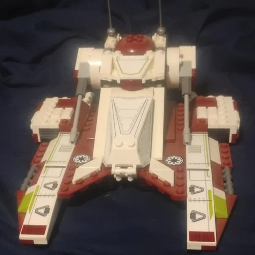 LEGO Star Wars Republic Fighter Tank Complete Set 7679 Vehicle Plastic White Red