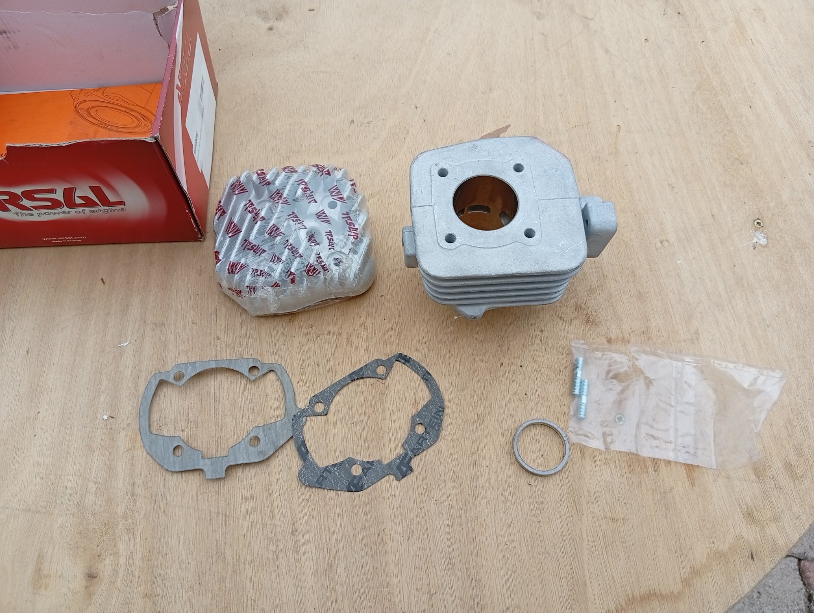 Cylindre culasse Airsal 50cc Ø 40 mm pour réparer le moteur thermique d'un Ludix Air