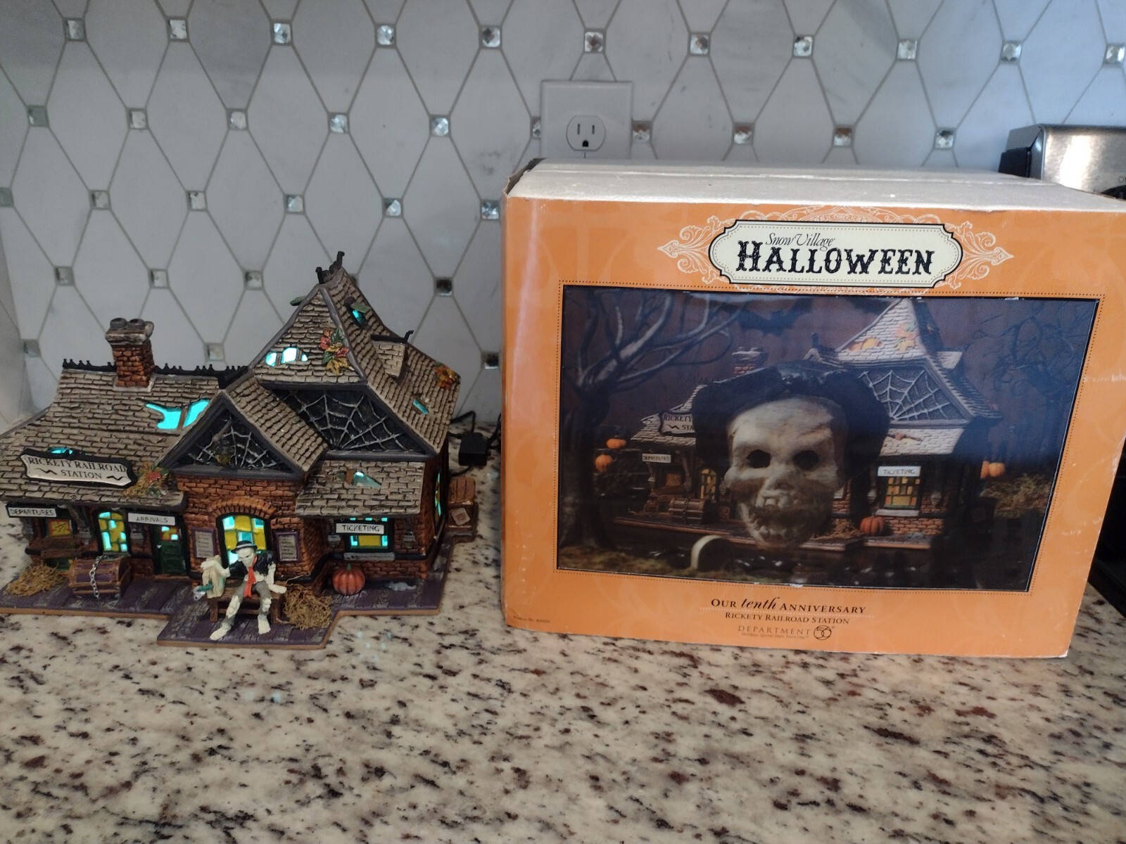 Click here to see eBay Auction