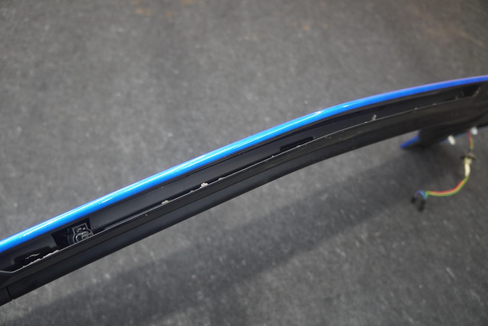 Rear Trunk Lid Lift Gate Upper Spoiler Wing Panel 4ML827933A Lamborghini Urus 19