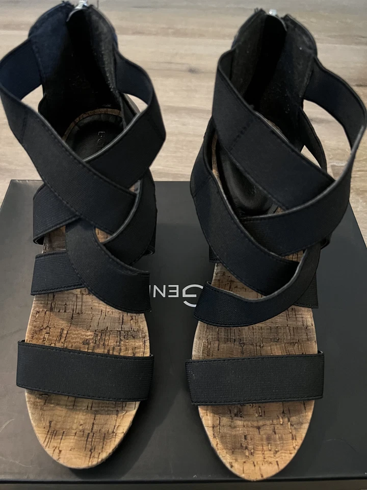 BCBGenration BEVLEA SZ 6.5M Womens Sandals Cork Wedge Black Straps — 第 2/4 张图片